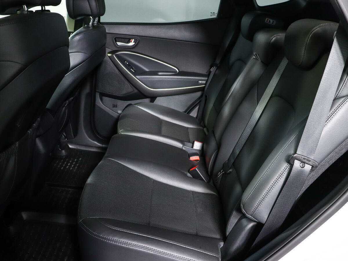 Hyundai Santa Fe 2016 года с пробегом. Фото: #9