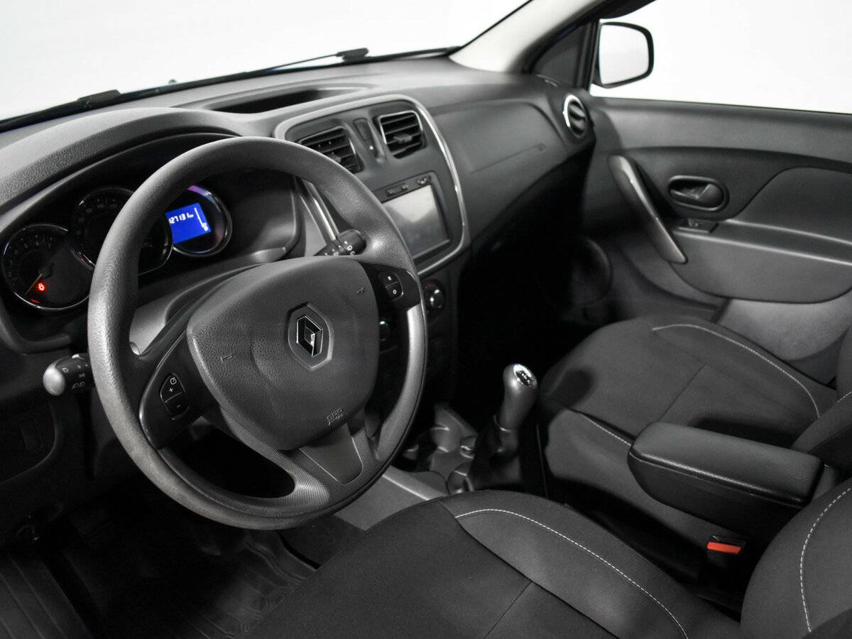 Renault Sandero 2018 года с пробегом. Фото: #8