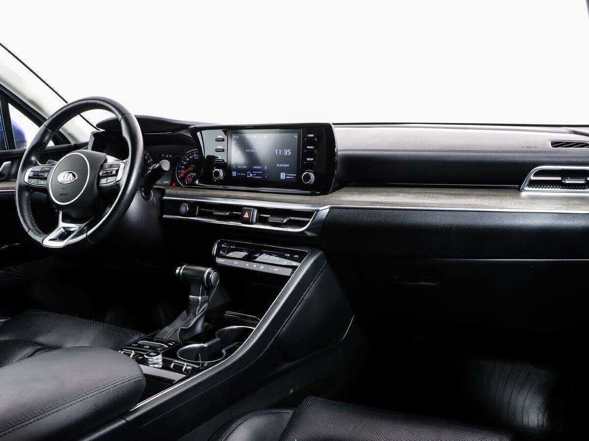 Kia K5 2021 года с пробегом. Фото: #7