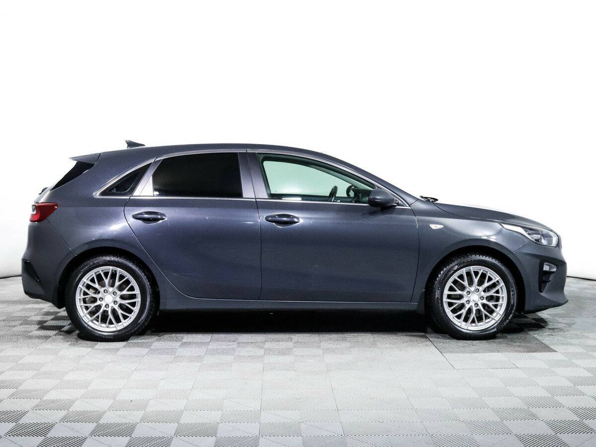 Kia Ceed 2019 года с пробегом. Фото: #3