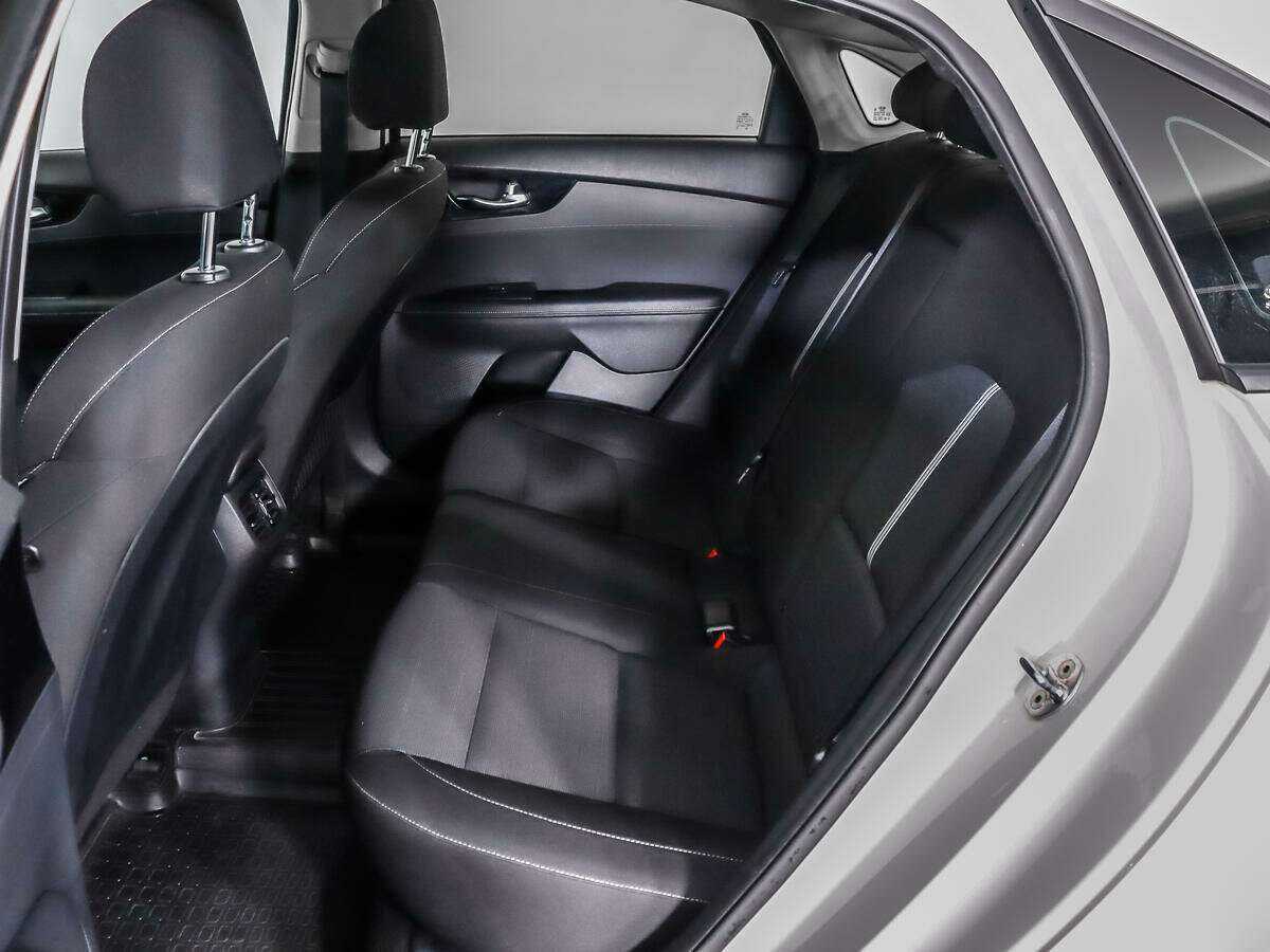 Kia Cerato 2018 года с пробегом. Фото: #9