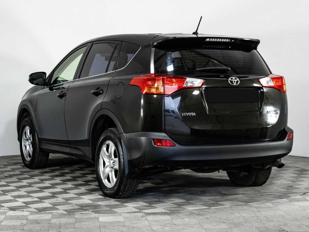 Toyota RAV4 2015 года с пробегом. Фото: #5