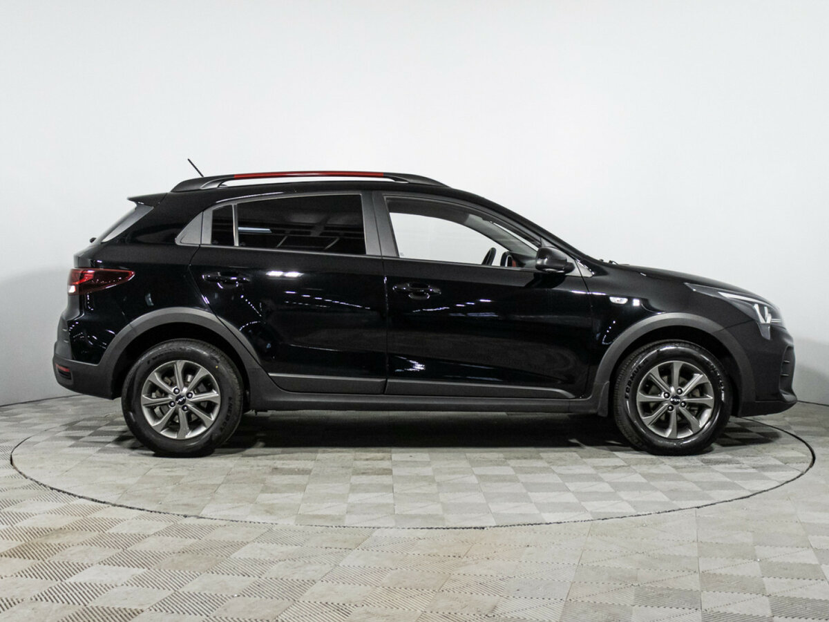 Kia Rio 2021 года с пробегом. Фото: #3