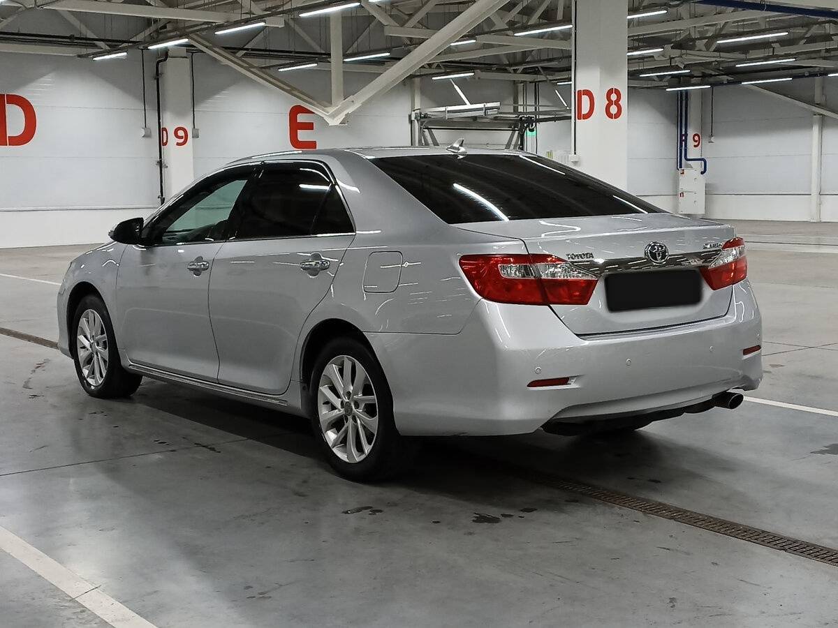Toyota Camry 2014 года с пробегом. Фото: #6