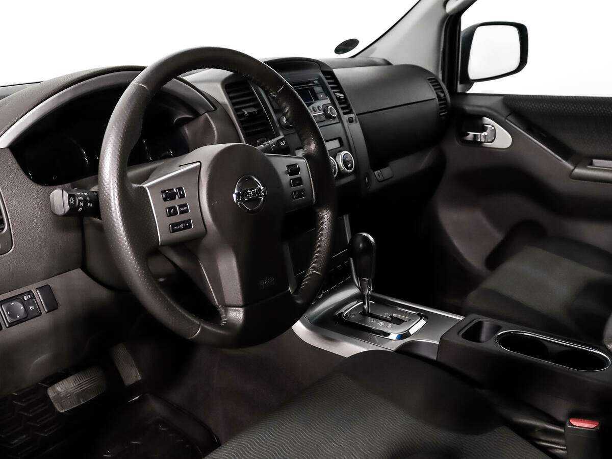 Nissan Pathfinder 2012 года с пробегом. Фото: #8