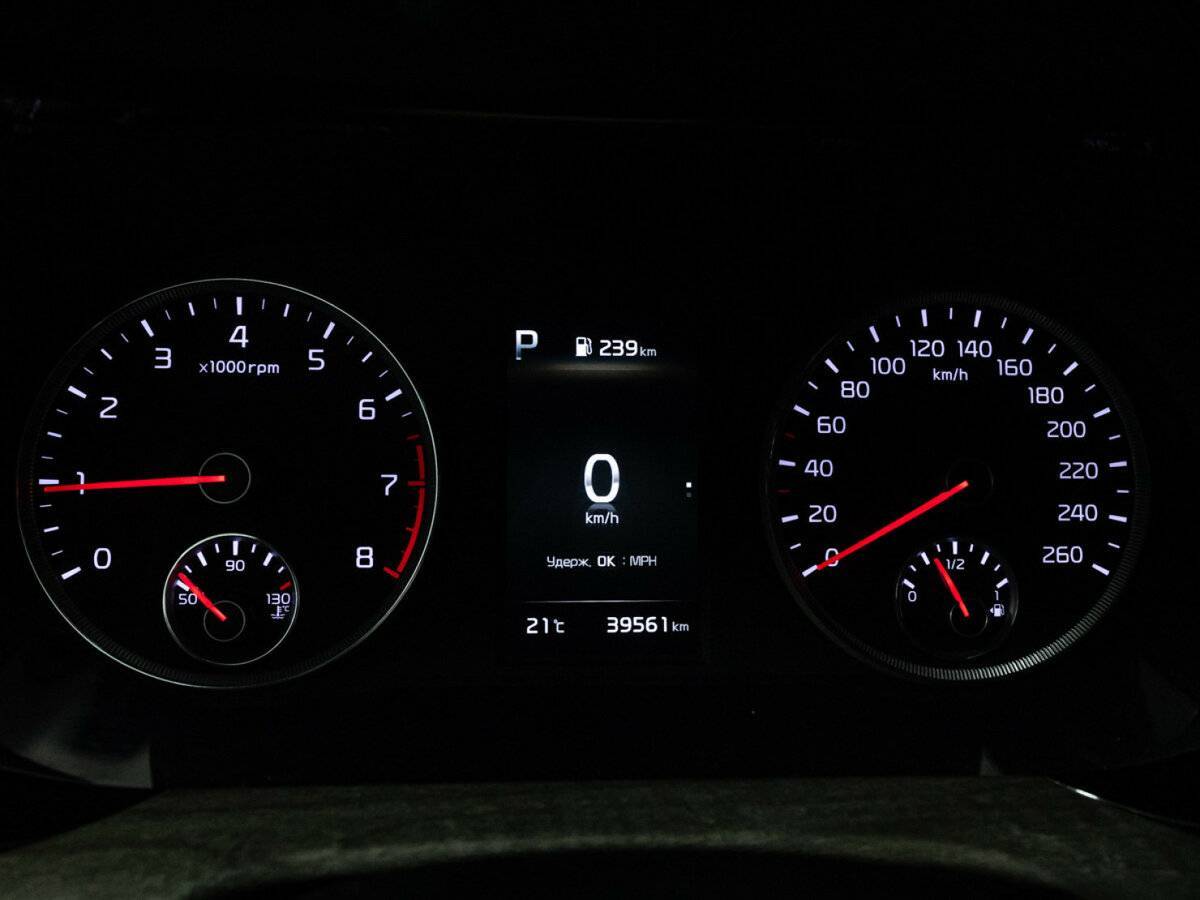 Kia K5 2020 года с пробегом. Фото: #11