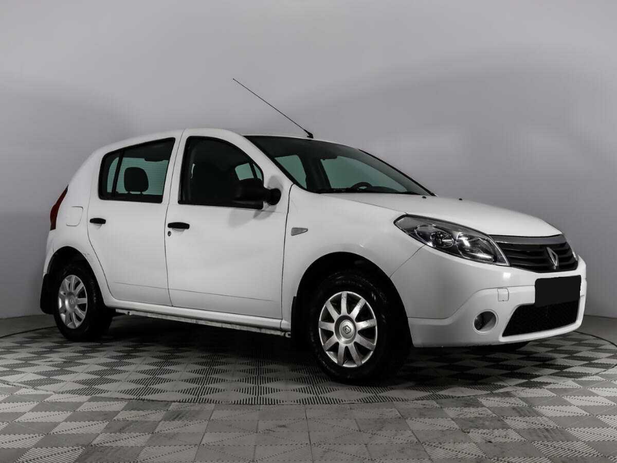 Renault Sandero 2014 года с пробегом. Фото: #2