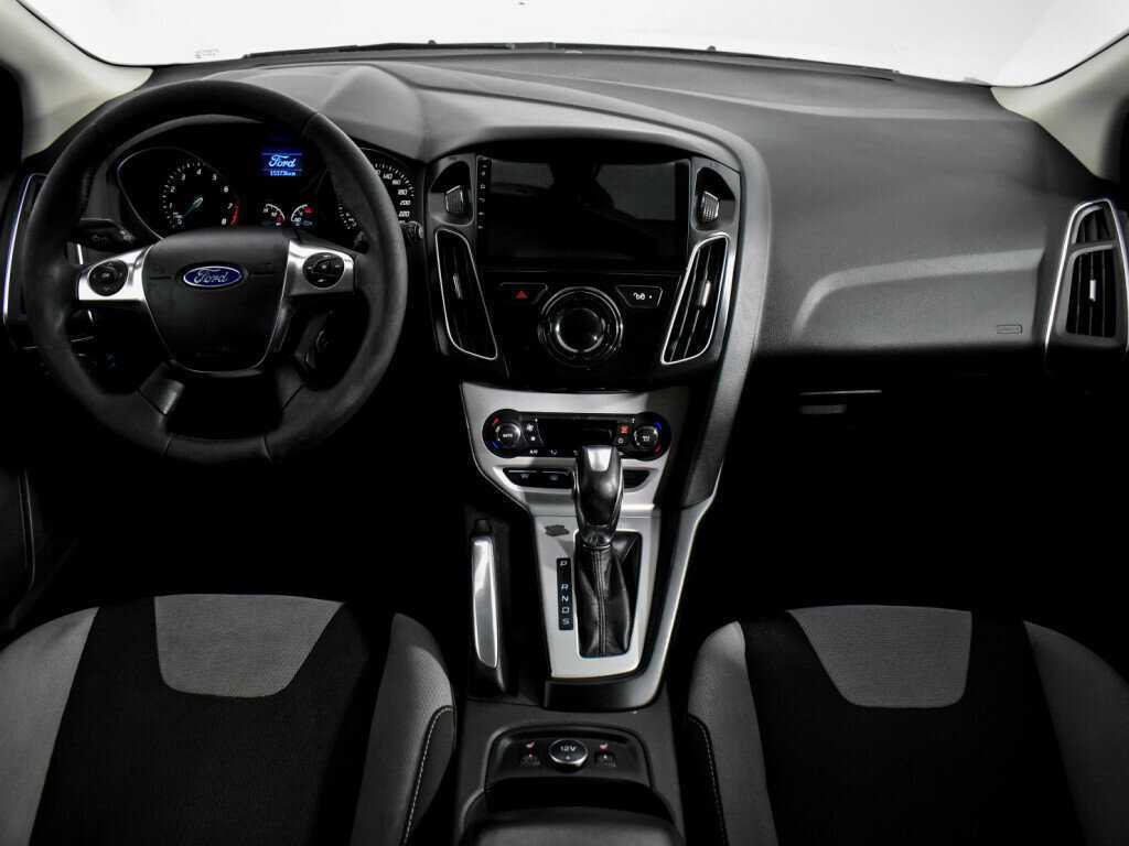 Ford Focus 2013 года с пробегом. Фото: #14