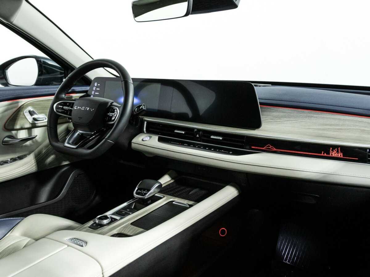 Chery Arrizo 8 2023 года с пробегом. Фото: #8