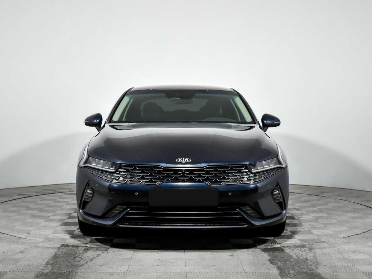 Kia K5 2021 года с пробегом. Фото: #1