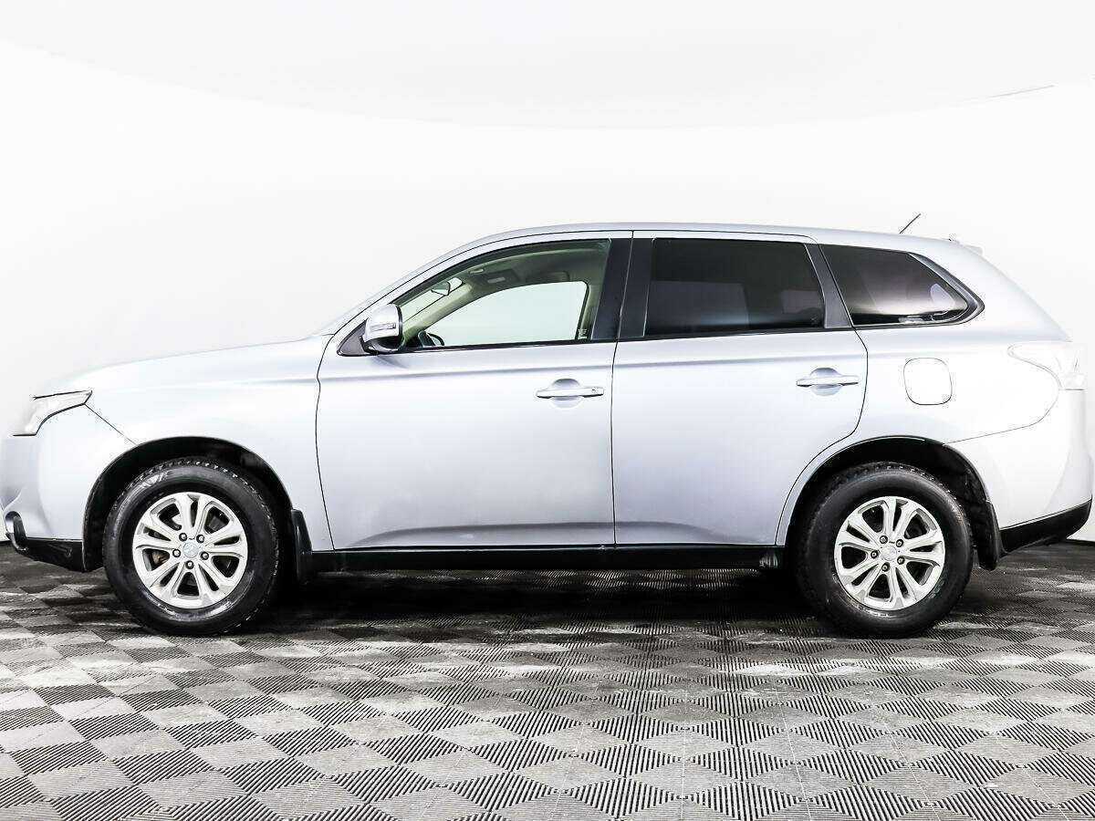 Mitsubishi Outlander 2012 года с пробегом. Фото: #7