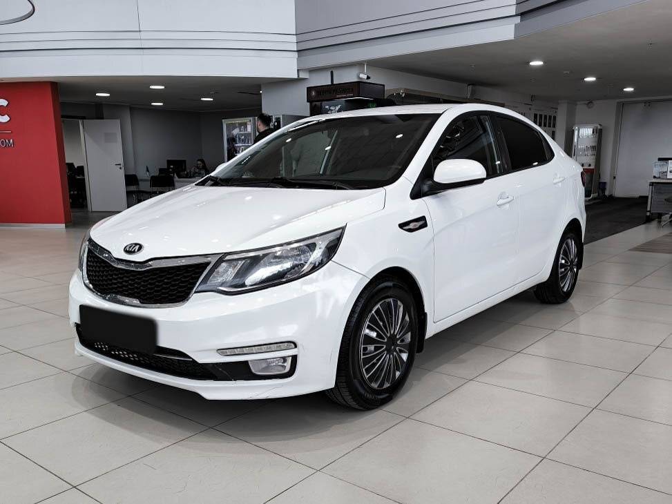 Kia Rio 2016 года с пробегом. Посмотреть фото
