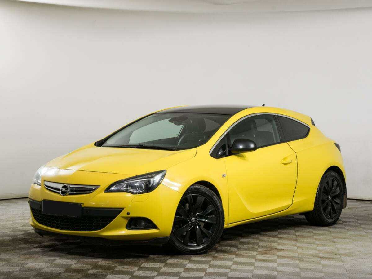 Opel Astra 2013 года с пробегом. Посмотреть фото