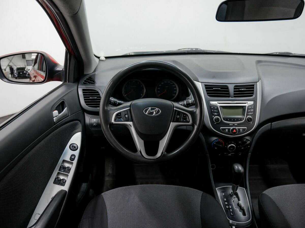 Hyundai Solaris 2012 года с пробегом. Фото: #9