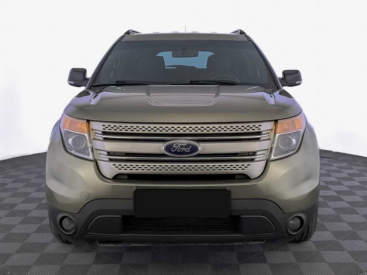 Ford Explorer 2014 года с пробегом. Фото: #1