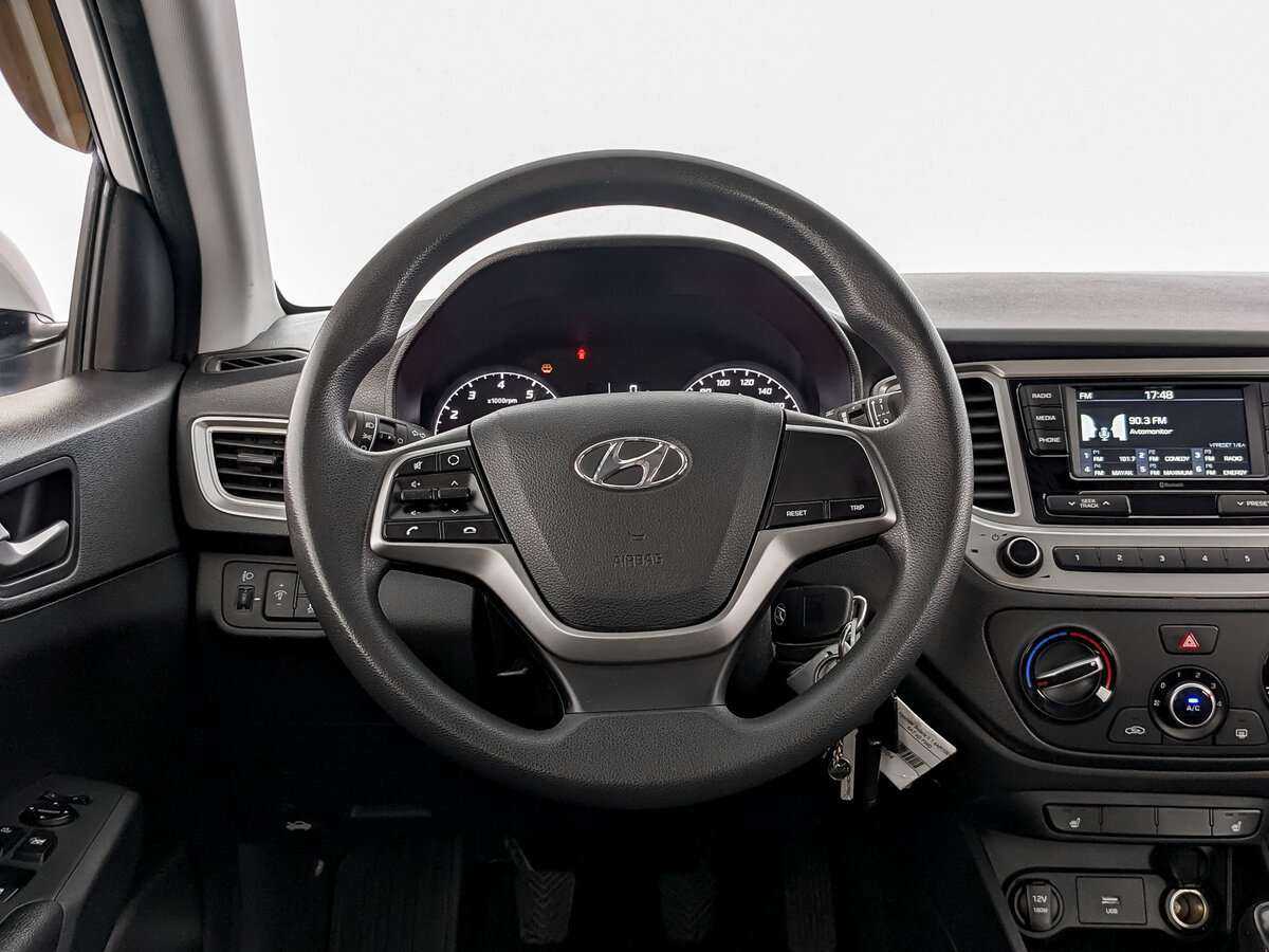 Hyundai Solaris 2021 года с пробегом. Фото: #17