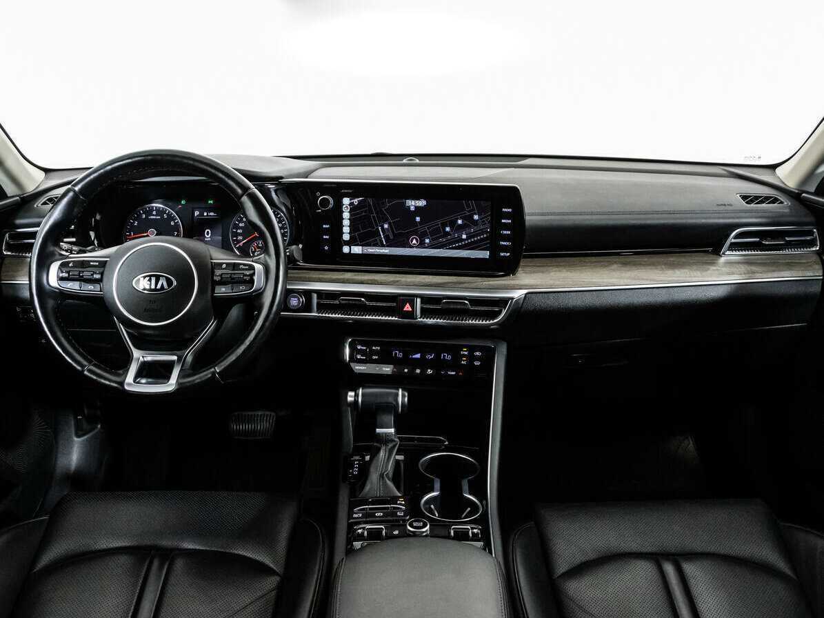 Kia K5 2021 года с пробегом. Фото: #10
