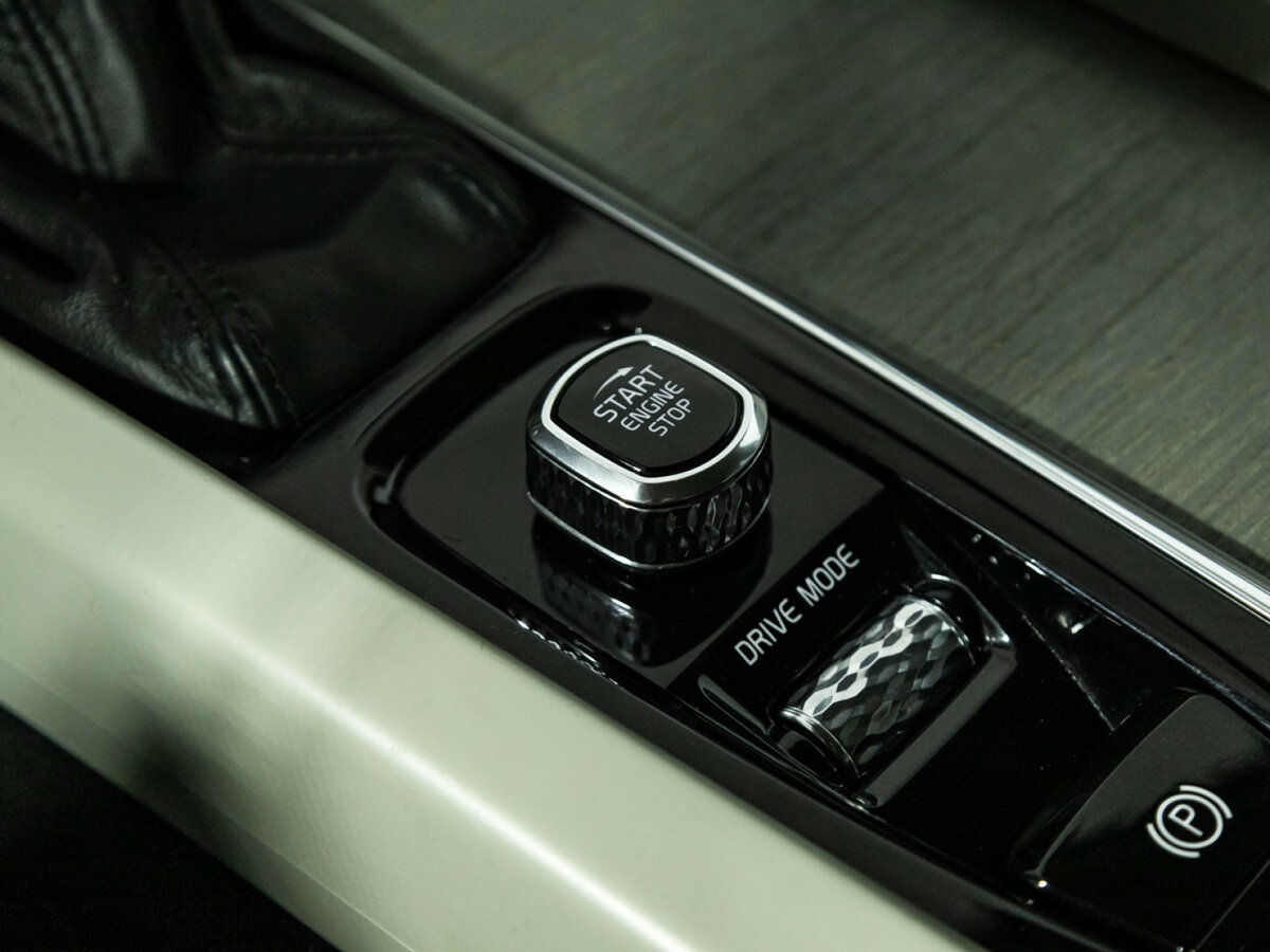 Volvo V60 2018 года с пробегом. Фото: #15