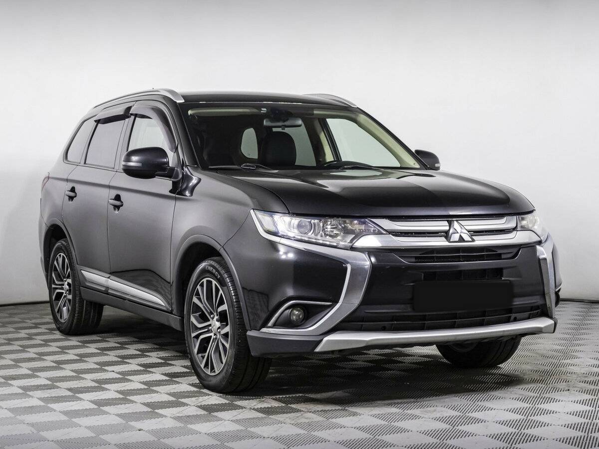 Mitsubishi Outlander 2015 года с пробегом. Фото: #2