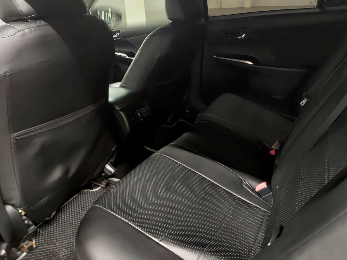 Toyota Camry 2017 года с пробегом. Фото: #11