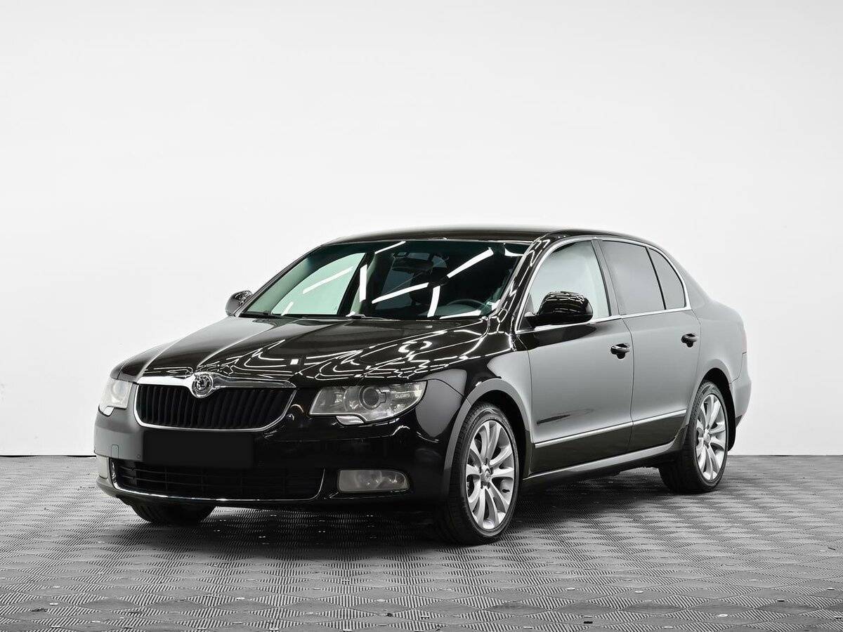 Skoda Superb 2012 года с пробегом. Фото: #0