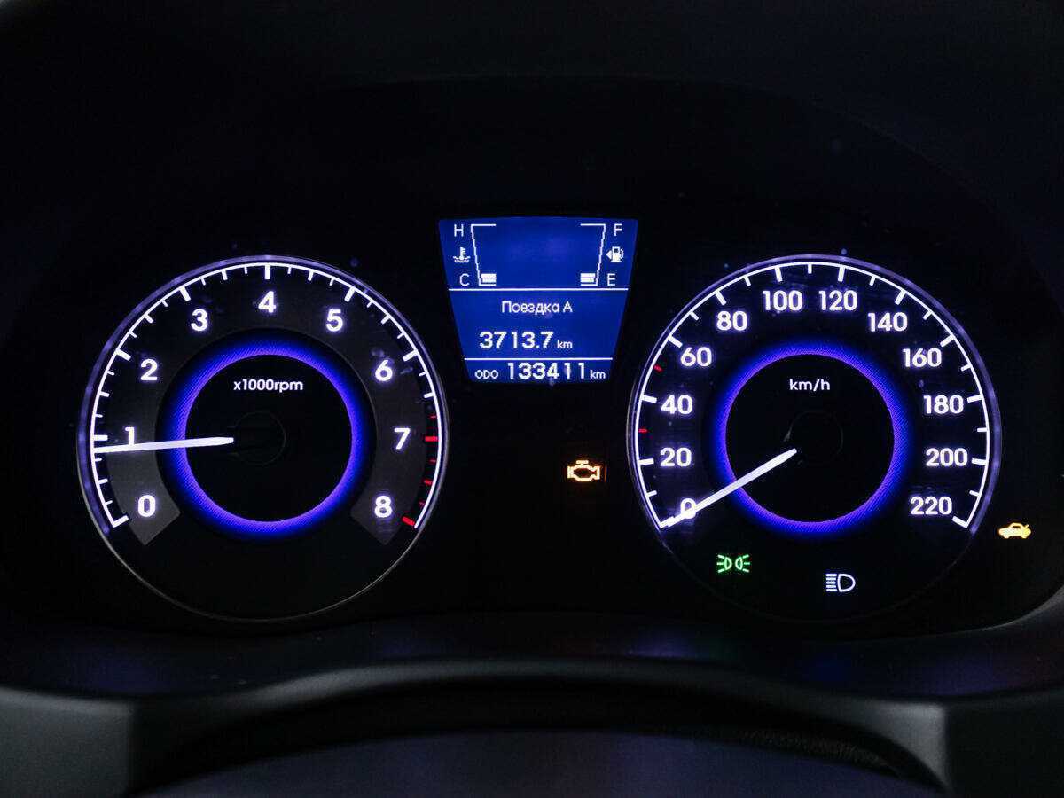 Hyundai Solaris 2012 года с пробегом. Фото: #10