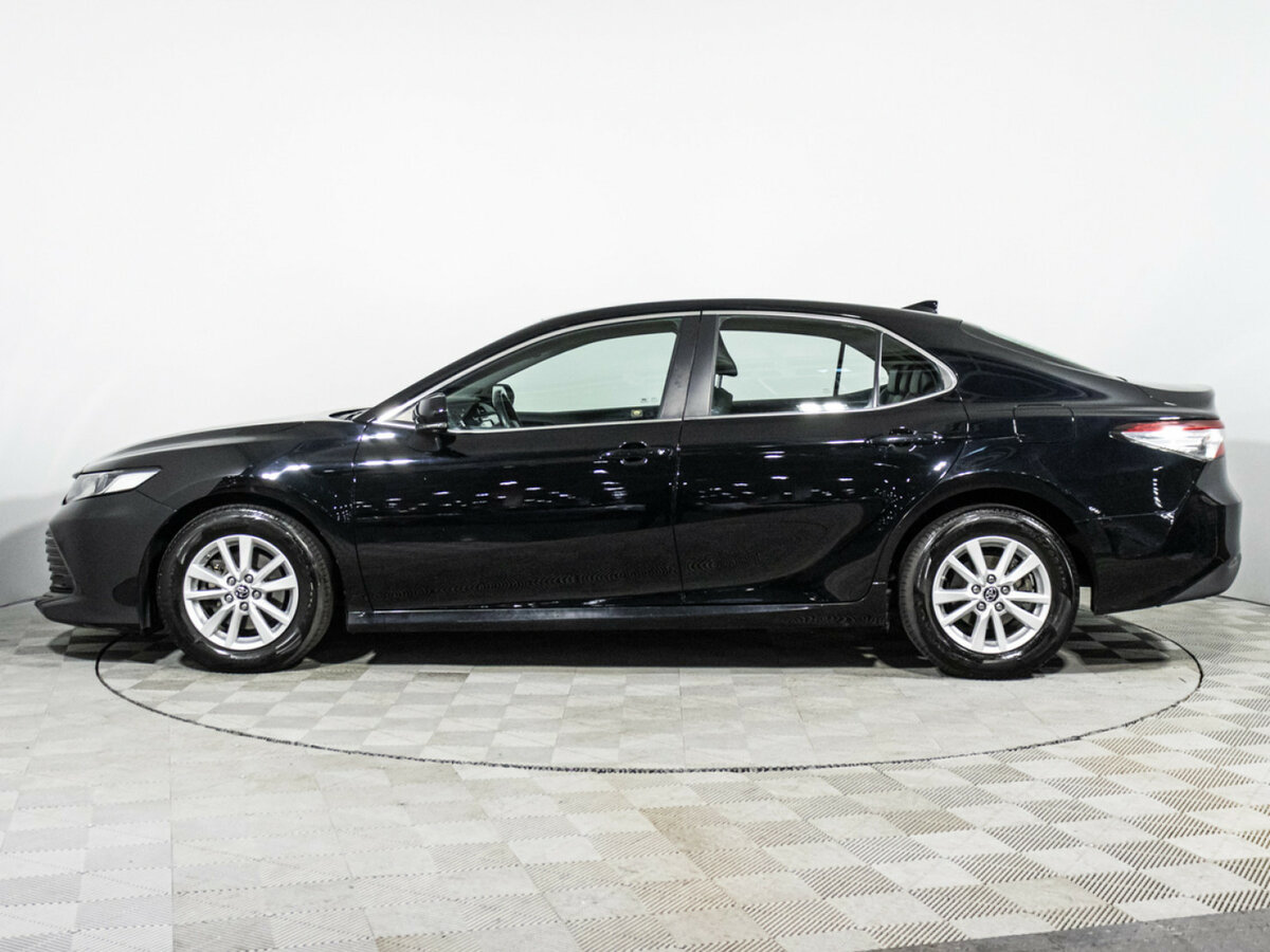 Toyota Camry 2018 года с пробегом. Фото: #7