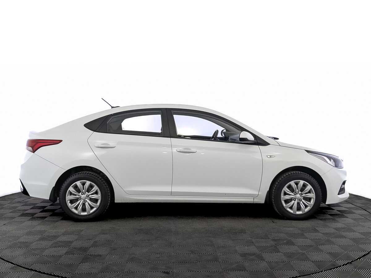 Hyundai Solaris 2017 года с пробегом. Фото: #3