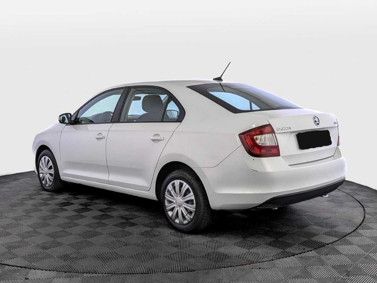Skoda Rapid 2019 года с пробегом. Фото: #6
