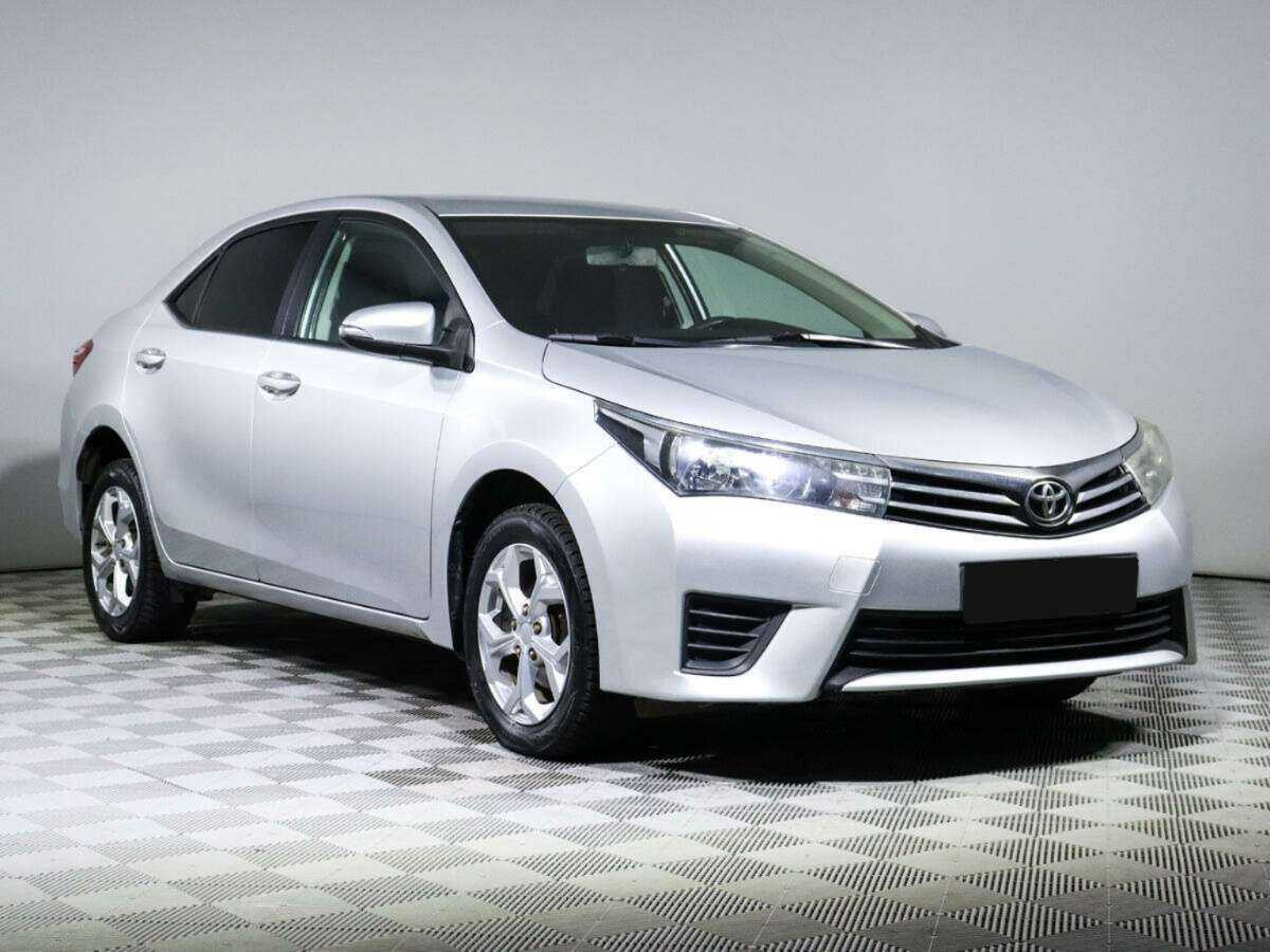 Toyota Corolla 2013 года с пробегом. Фото: #1