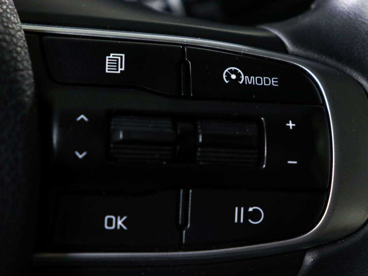 Kia K5 2020 года с пробегом. Фото: #16