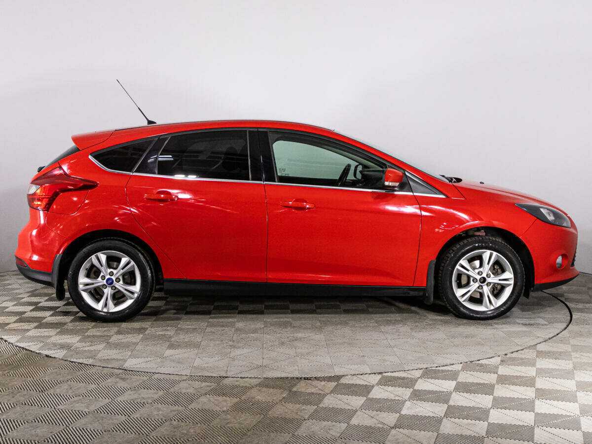 Ford Focus 2013 года с пробегом. Фото: #3
