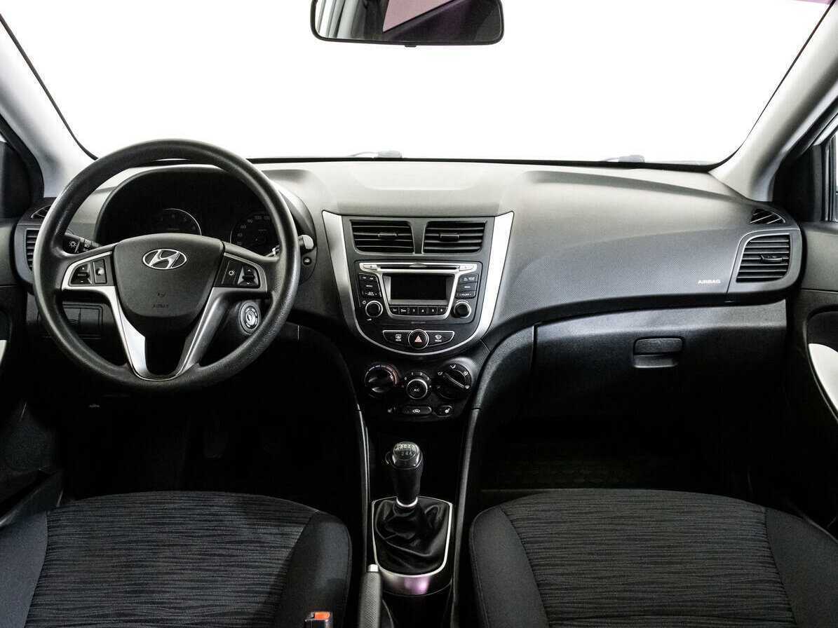 Hyundai Solaris 2015 года с пробегом. Фото: #9