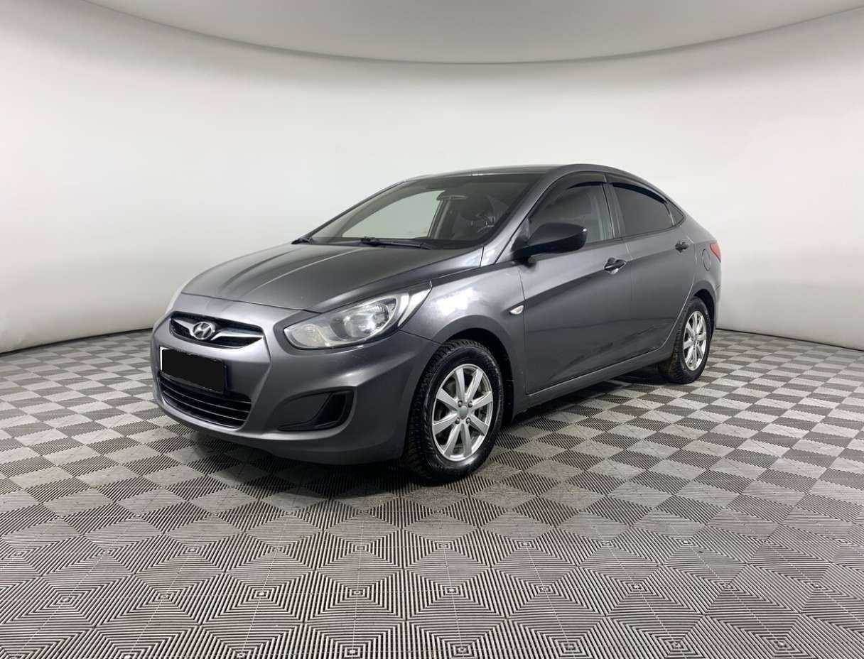 Hyundai Solaris 2012 года с пробегом. Фото: #0