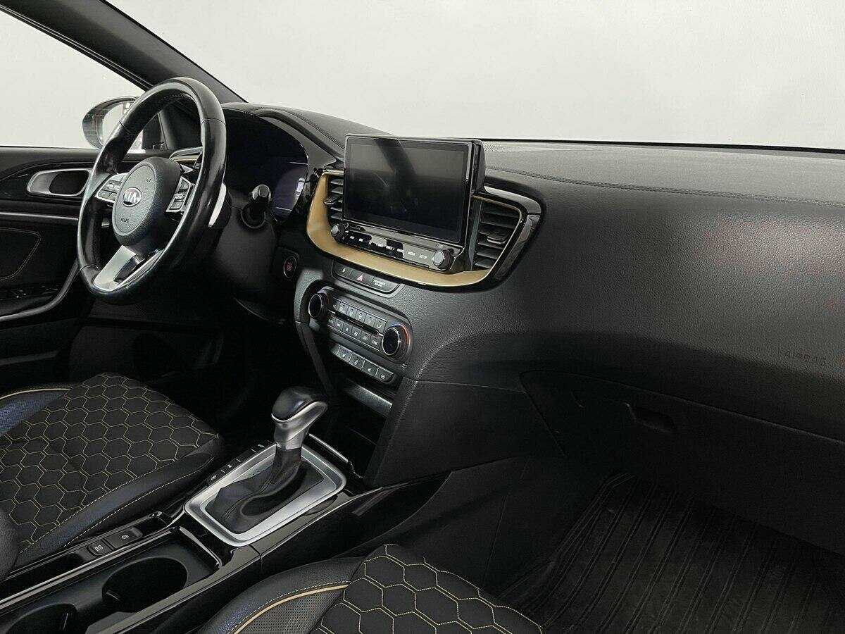 Kia XCeed 2020 года с пробегом. Фото: #8