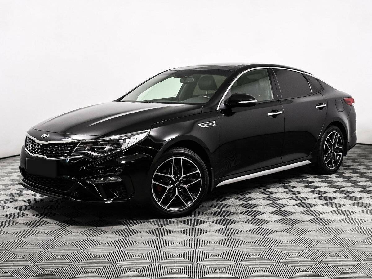 Kia Optima 2018 года с пробегом. Посмотреть фото