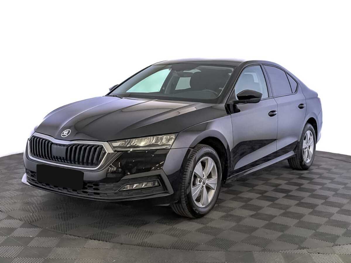 Skoda Octavia 2021 года с пробегом. Посмотреть фото