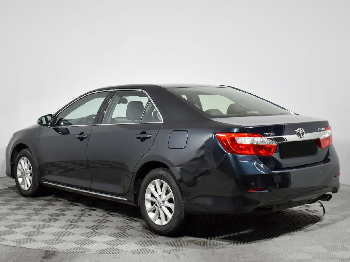 Toyota Camry 2012 года с пробегом. Фото: #5