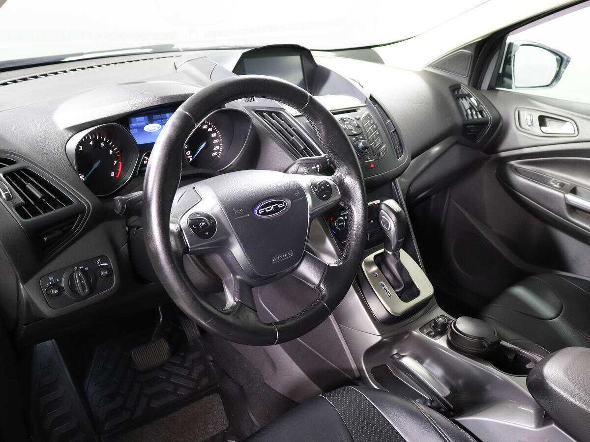 Ford Kuga 2014 года с пробегом. Фото: #13