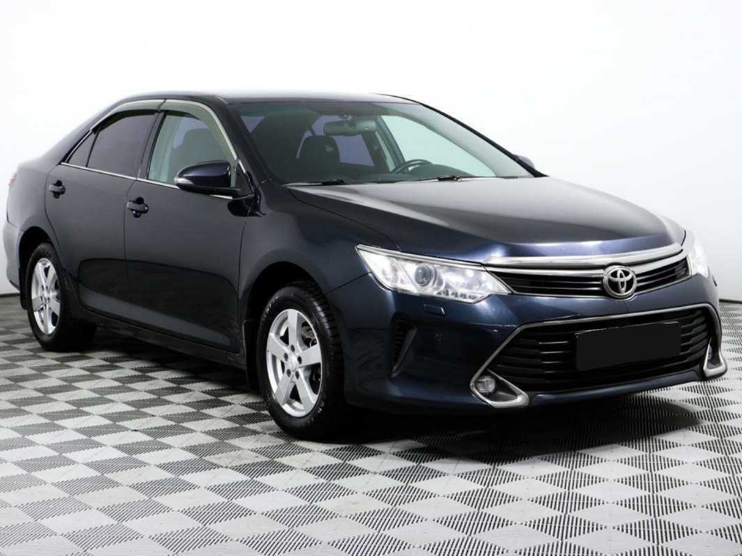 Toyota Camry 2015 года с пробегом. Фото: #2