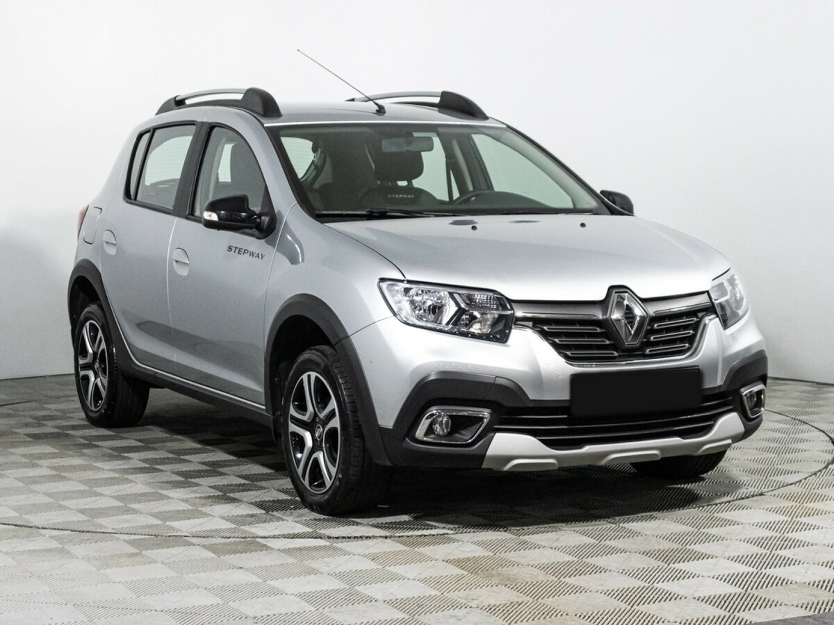Renault Sandero 2022 года с пробегом. Фото: #2