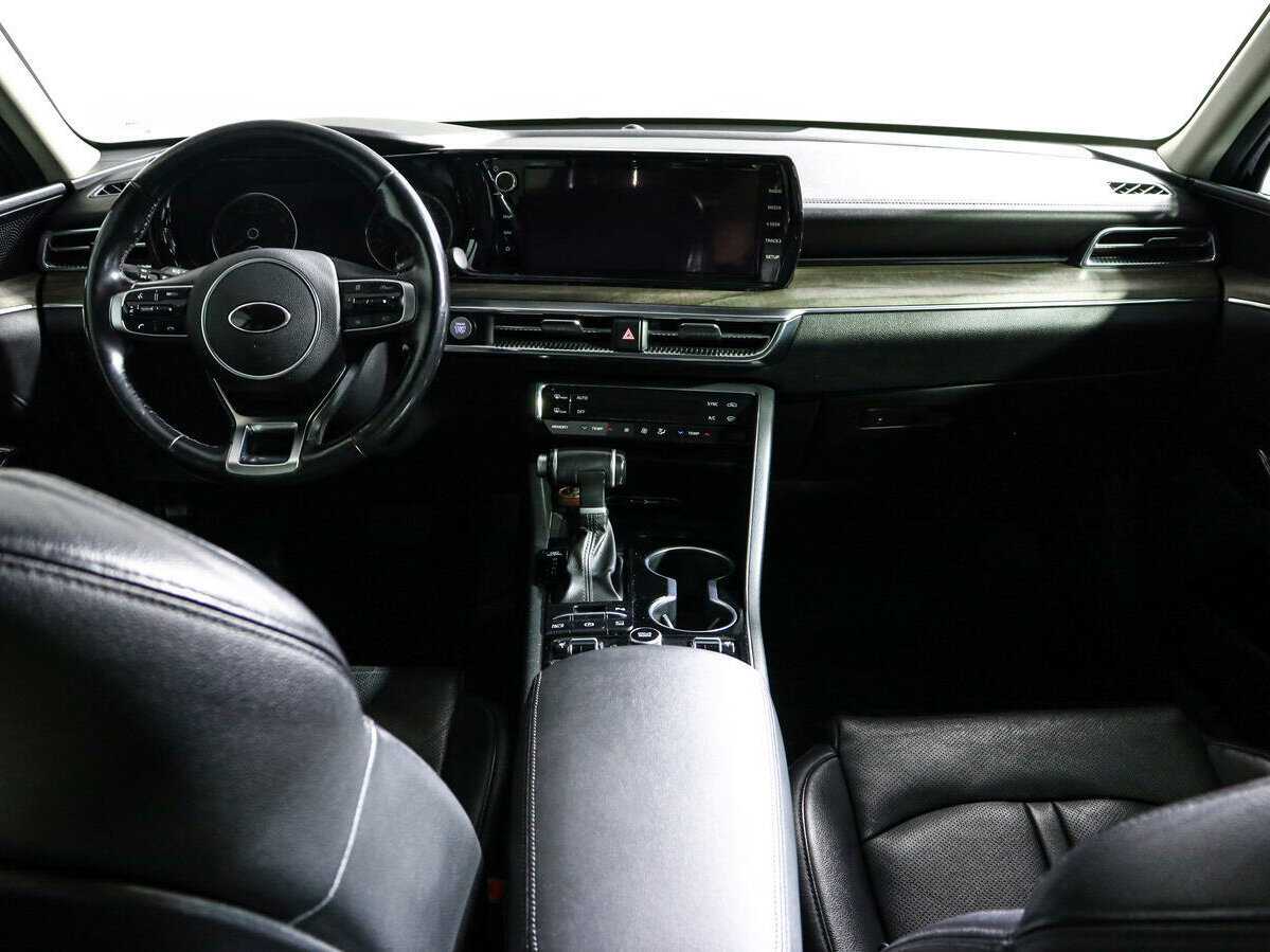 Kia K5 2020 года с пробегом. Фото: #11