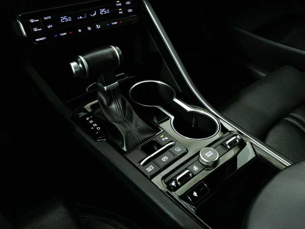 Kia K5 2021 года с пробегом. Фото: #18