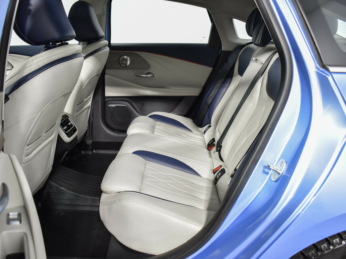 Chery Arrizo 8 2023 года с пробегом. Фото: #10