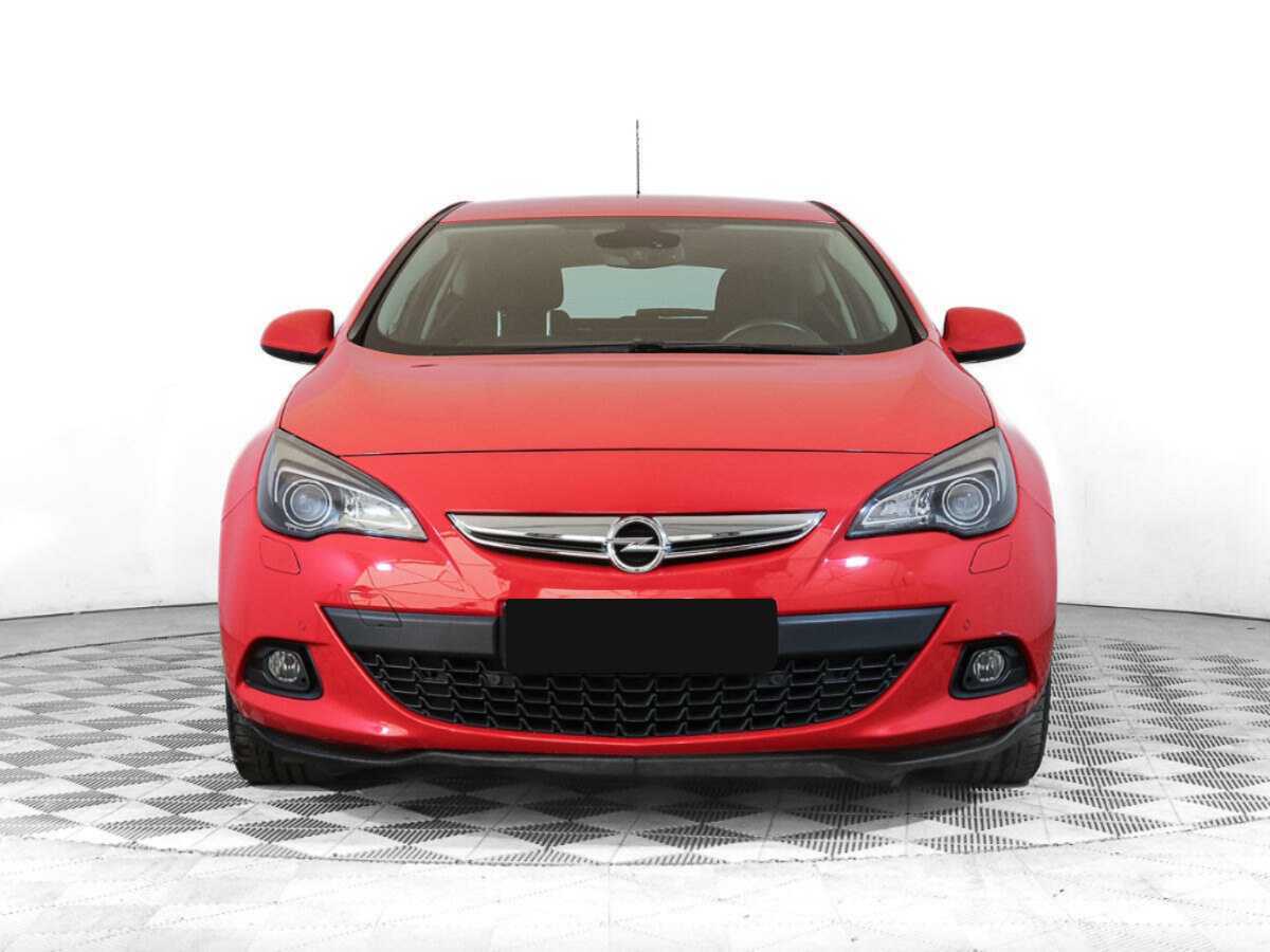 Opel Astra 2012 года с пробегом. Фото: #0