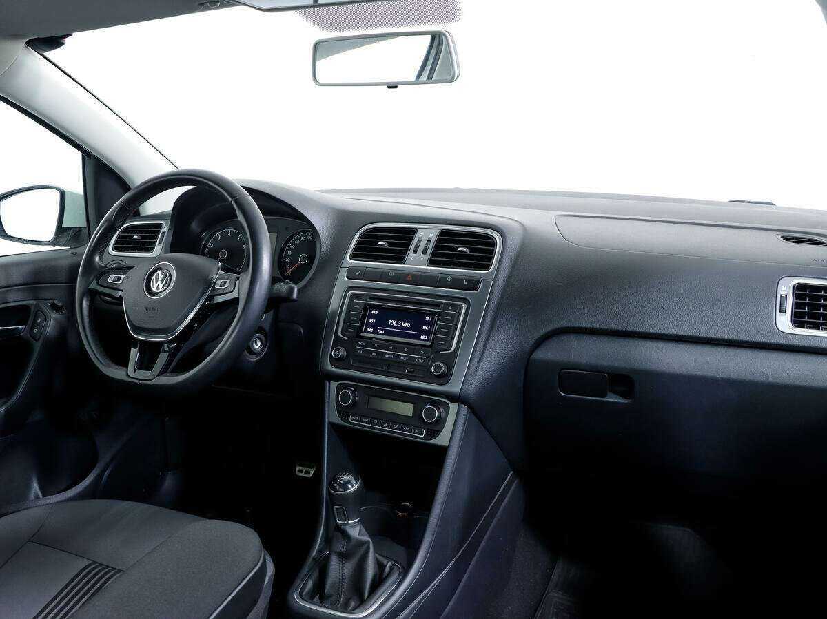 Volkswagen Polo 2016 года с пробегом. Фото: #8