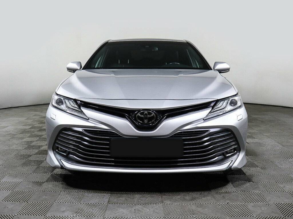Toyota Camry 2018 года с пробегом. Фото: #0
