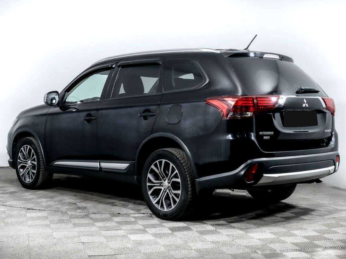 Mitsubishi Outlander 2015 года с пробегом. Фото: #5