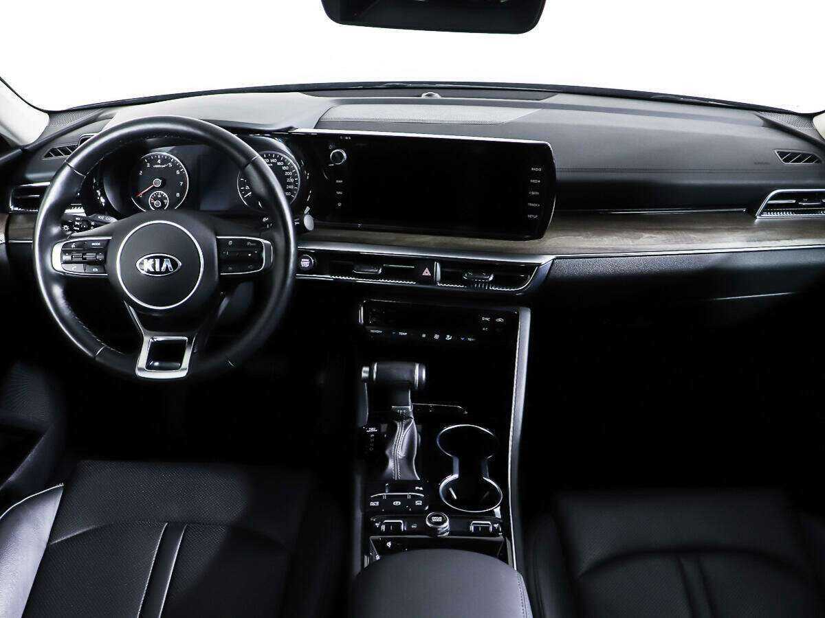Kia K5 2020 года с пробегом. Фото: #10