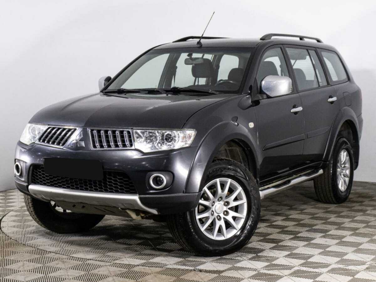 Mitsubishi Pajero Sport 2012 года с пробегом. Фото: #0